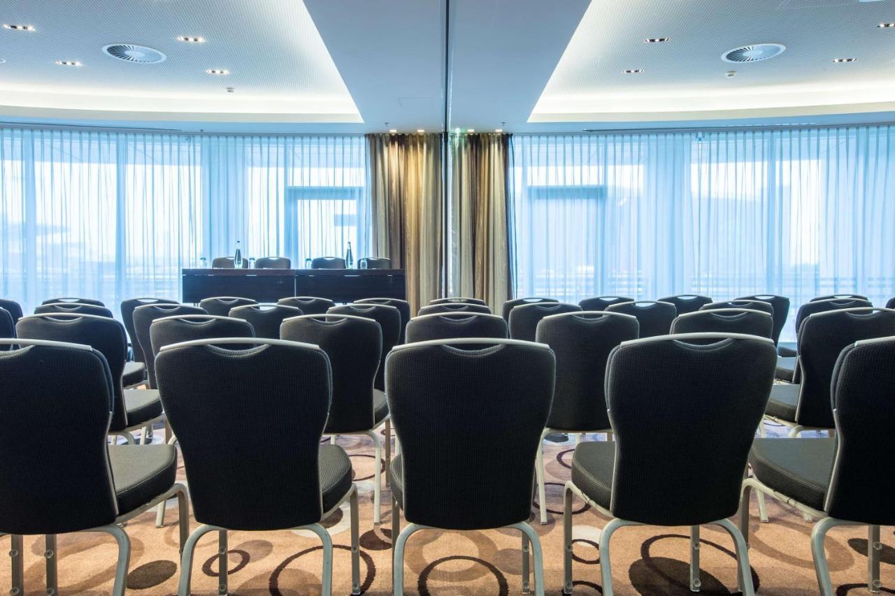 Radisson Blu Hotel, Airport 4* Amburgo